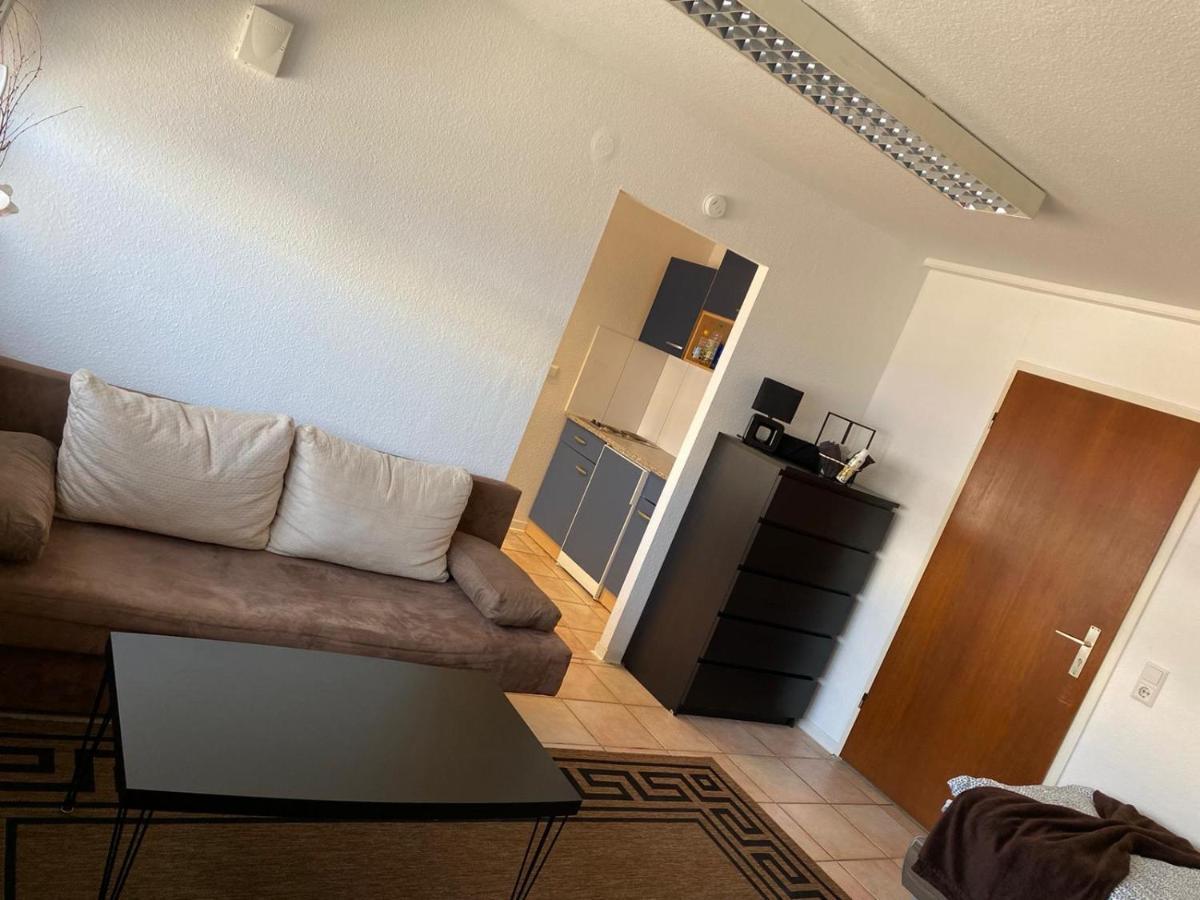Ferienwohnung Monteurzimmer คาร์ลสรูเฮอ ภายนอก รูปภาพ