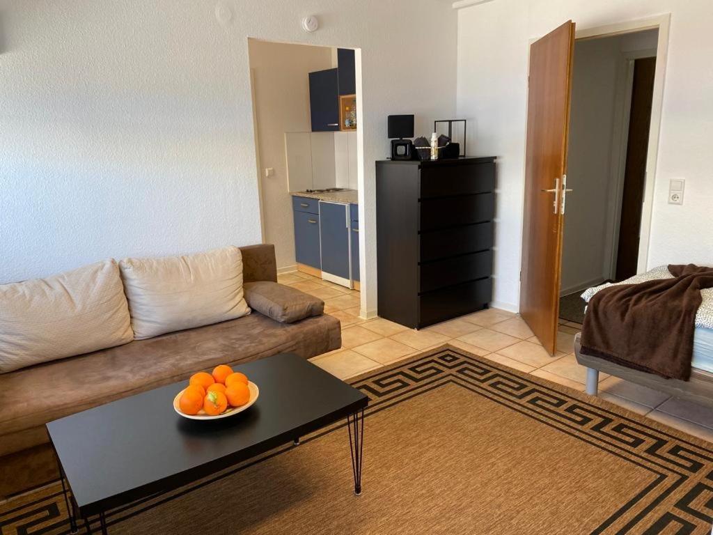 Ferienwohnung Monteurzimmer คาร์ลสรูเฮอ ภายนอก รูปภาพ